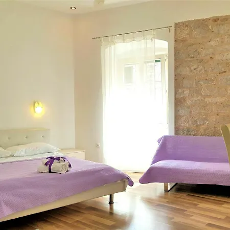Medulic Palace Rooms & Apartments Sibenik Exterior photo