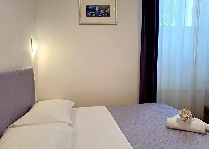 Medulic Palace Rooms & Apartments