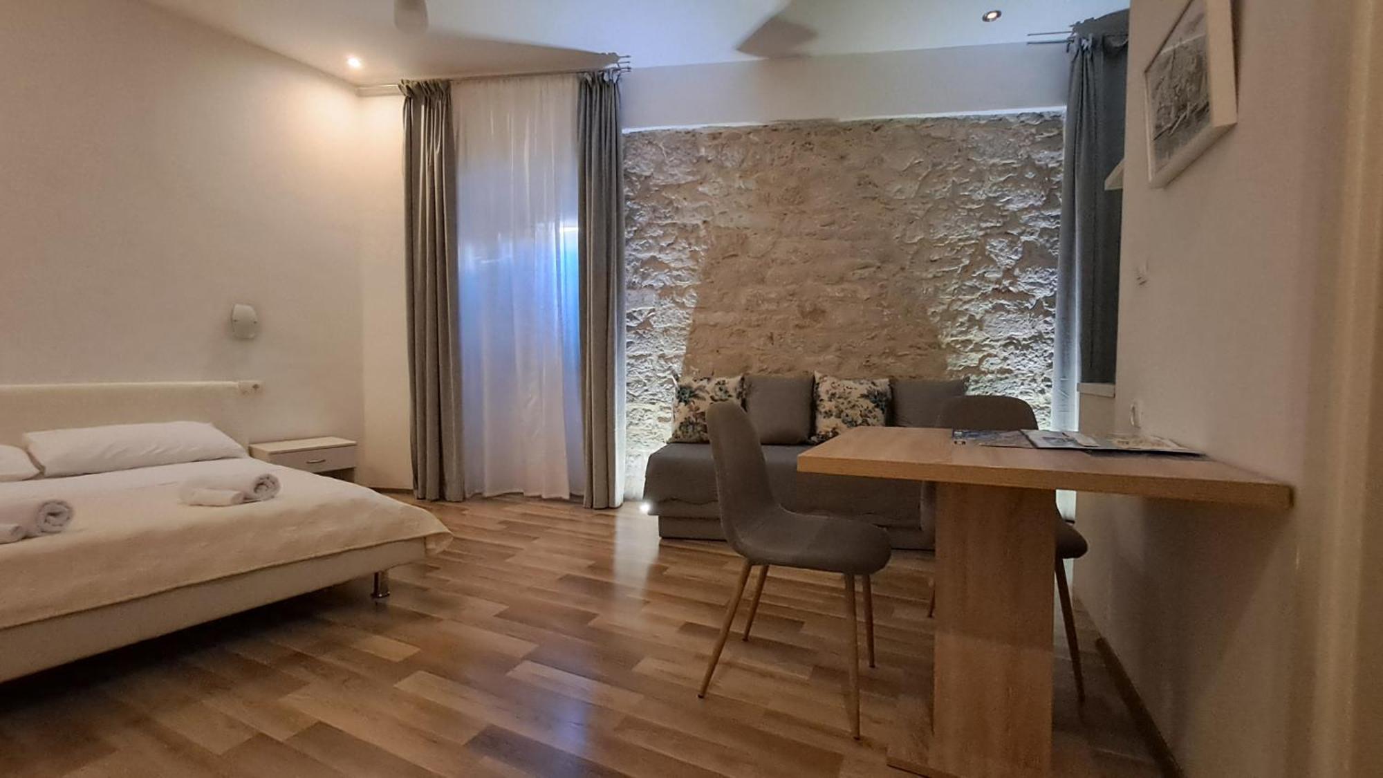 Medulic & * Sibenik